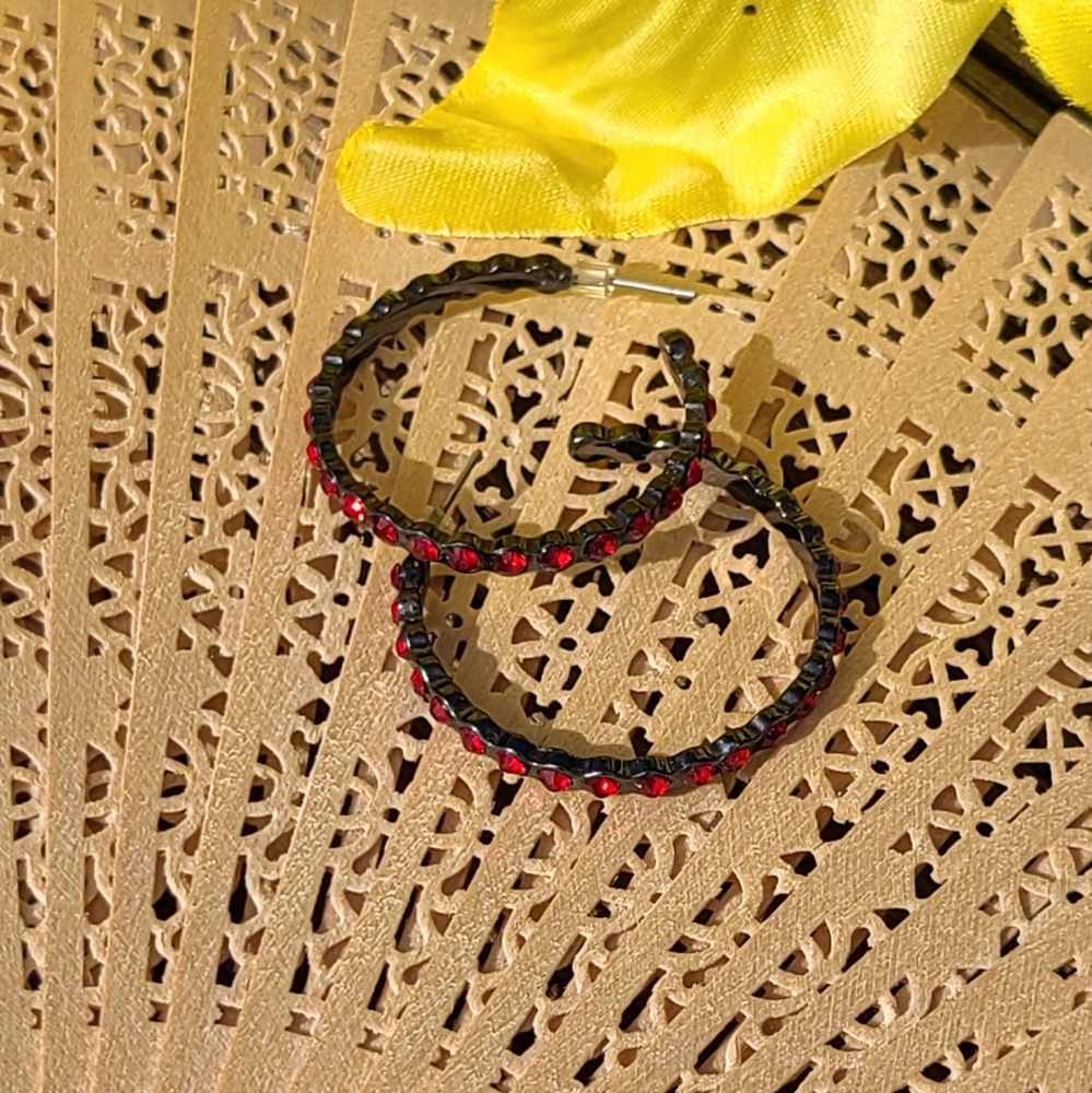 Ladies earrings for sale red blk - Picture 6 of 8